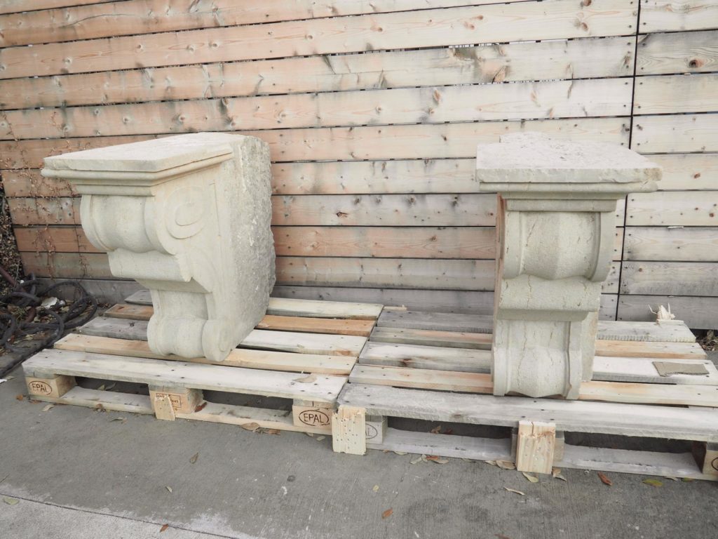 Pair of 19th Century French Balcony Corbels in Carved Pierre de ...