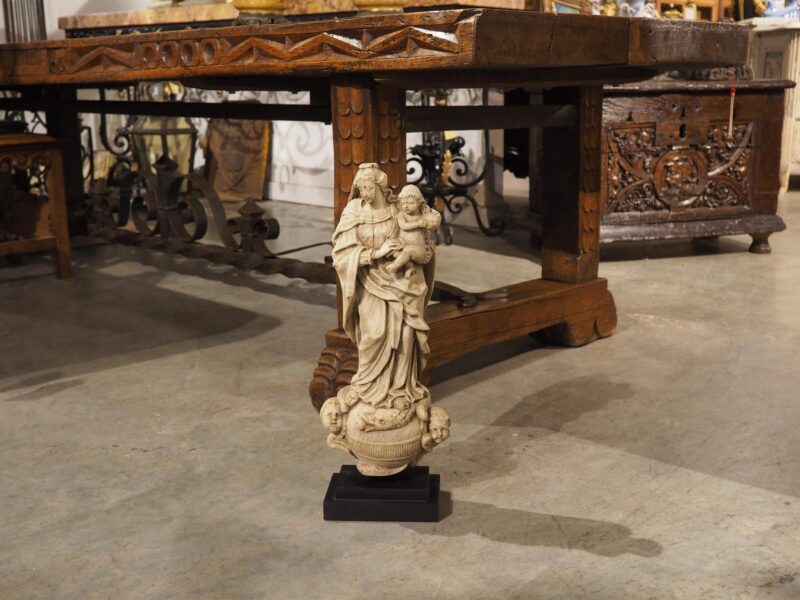 18th Century French Oak Sculpture of Madonna and Child - Image 3