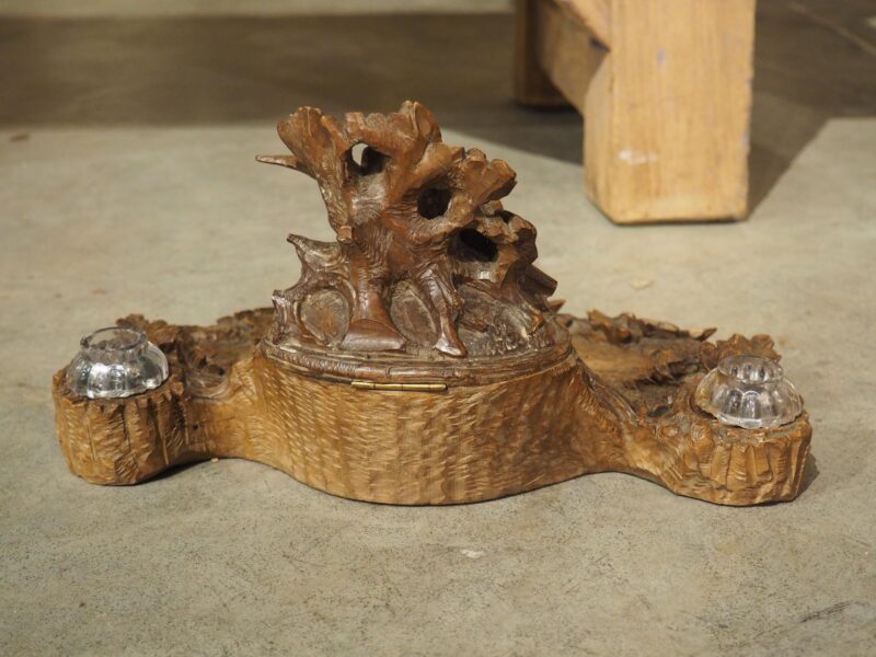 Antique French Black Forest Carved Inkwell with Oak Leaves and Birds, Circa 1890 - Image 11