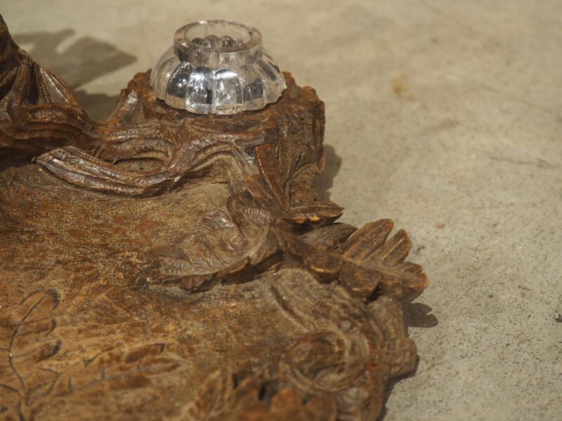 Antique French Black Forest Carved Inkwell with Oak Leaves and Birds, Circa 1890 - Image 5