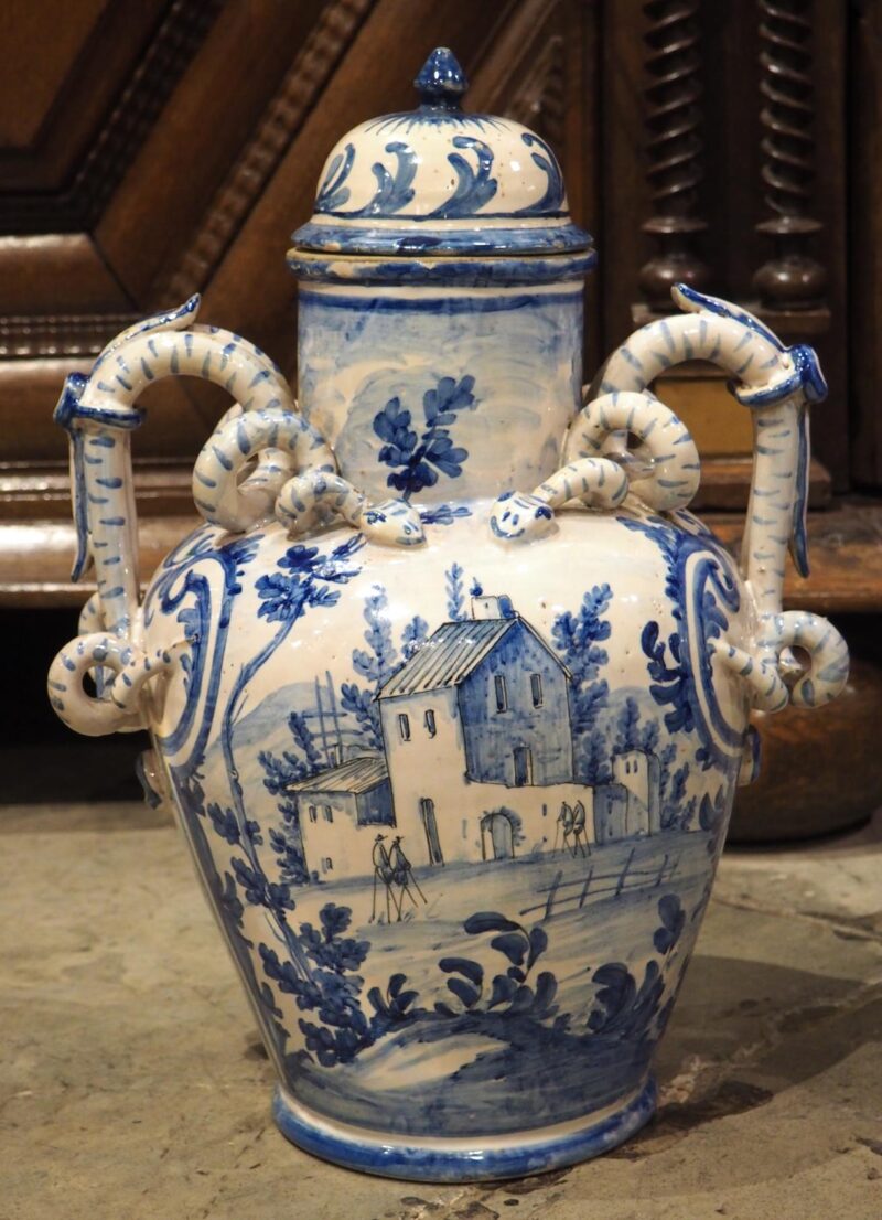 Antique Blue and White Lidded Vases from Savona, Italy, Circa 1800 - Image 4