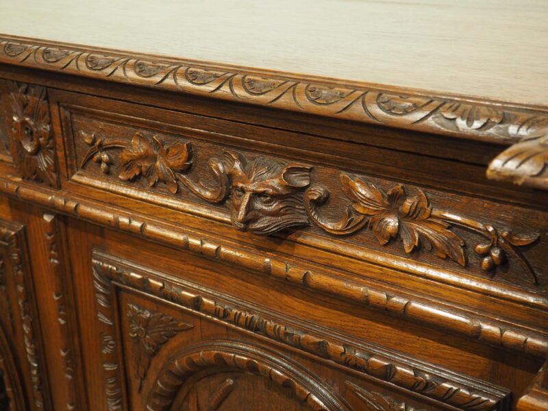 A Long Antique French Oak Hunting Lodge Buffet Enfilade, Circa 1890 - Image 20