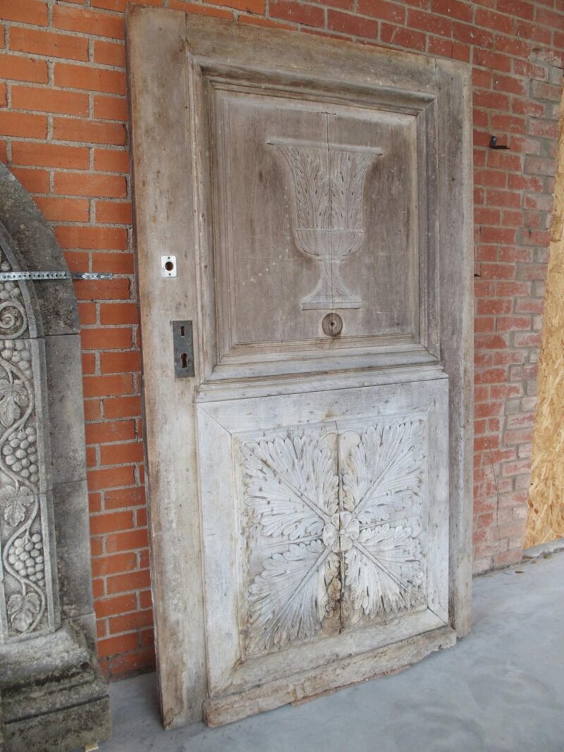 Heavy 19th Century French Walnut Entry Door with Carved Urn and Foliate Motifs - Image 14