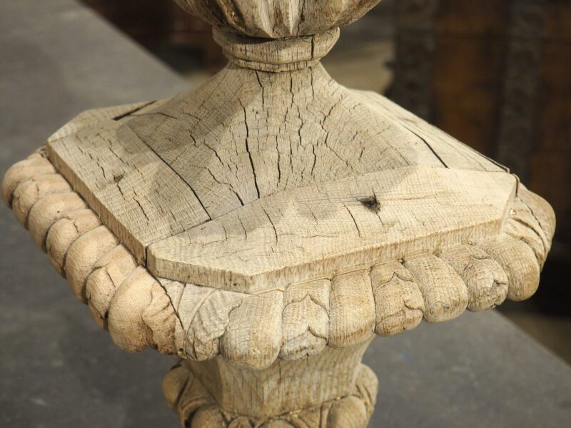 18th Century French Pot Feu Finial in Carved Oak - Image 3