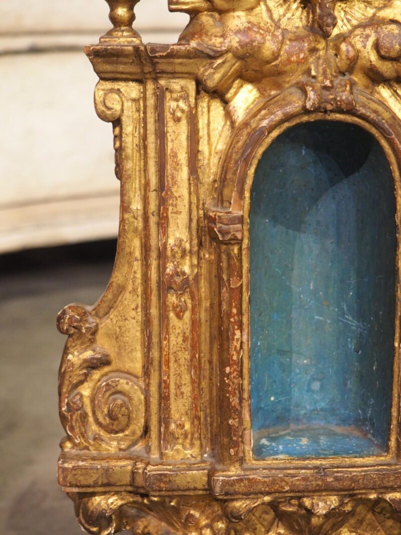 Small and Unique 18th Century Italian Giltwood Altar Niche on Stand - Image 4