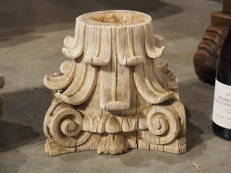 Pair of 18th Century Carved and Weathered Oak Capitals from France - Image 12