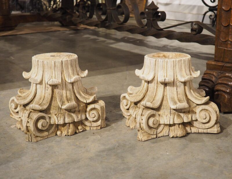 Pair of 18th Century Carved and Weathered Oak Capitals from France - Image 4