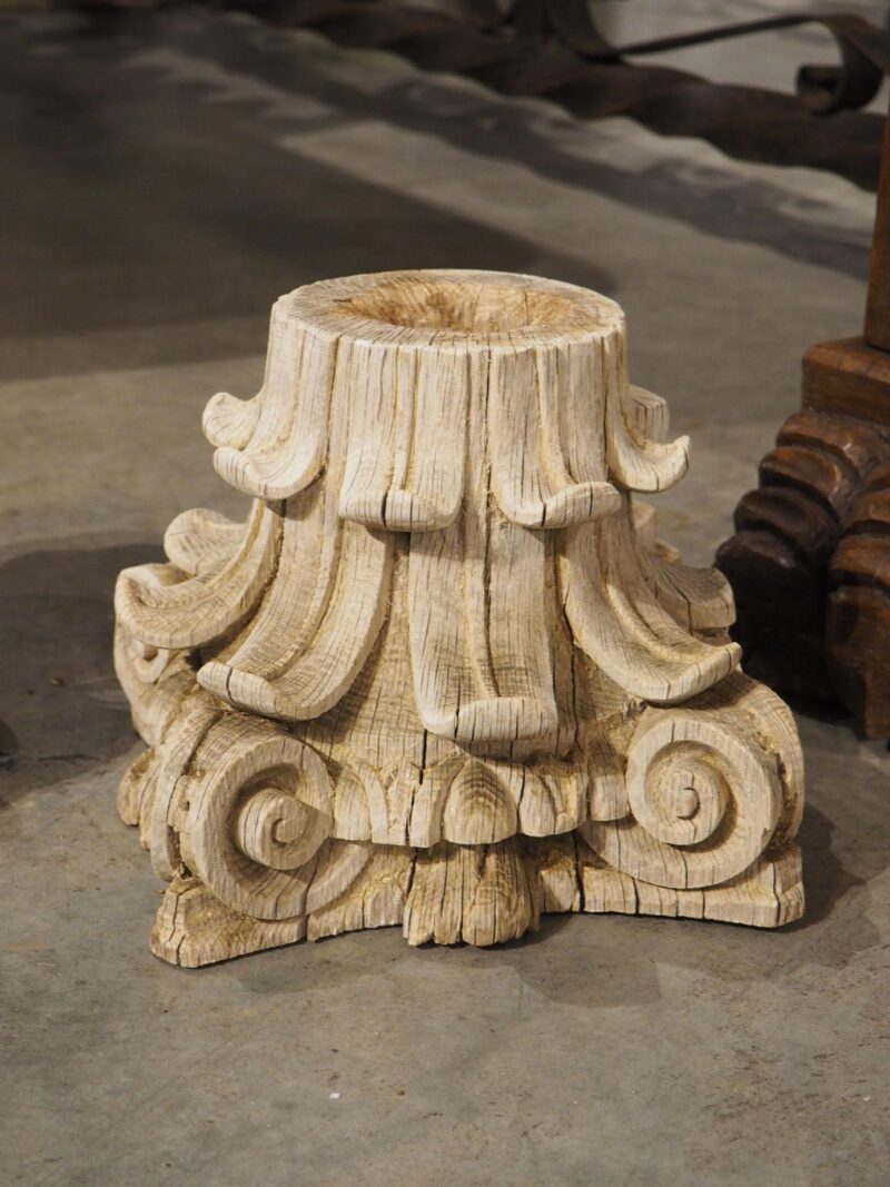 Pair of 18th Century Carved and Weathered Oak Capitals from France - Image 5