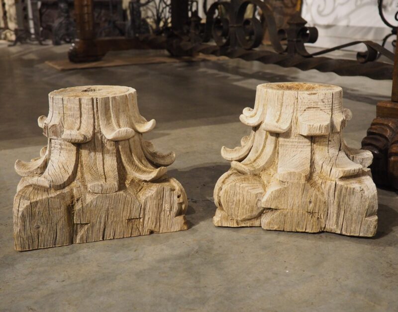 Pair of 18th Century Carved and Weathered Oak Capitals from France - Image 7