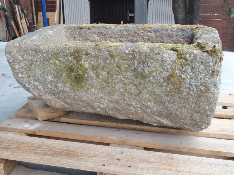 Antique Weathered Rectangular Granite Trough from Brittany, France, 19th Century - Image 11