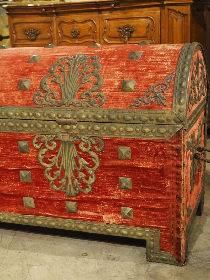 18th Century Domed Venetian Chest with Crimson Velvet and Wrought Iron Hardware - Image 2