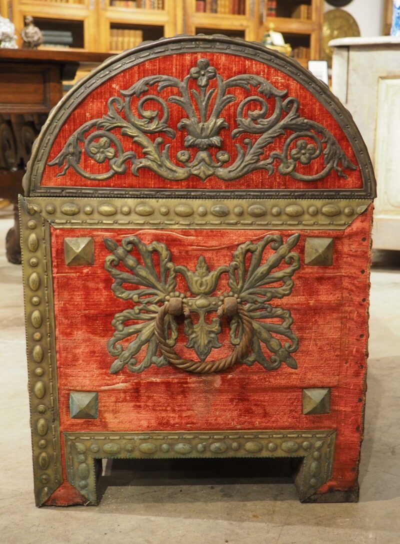 18th Century Domed Venetian Chest with Crimson Velvet and Wrought Iron Hardware - Image 12