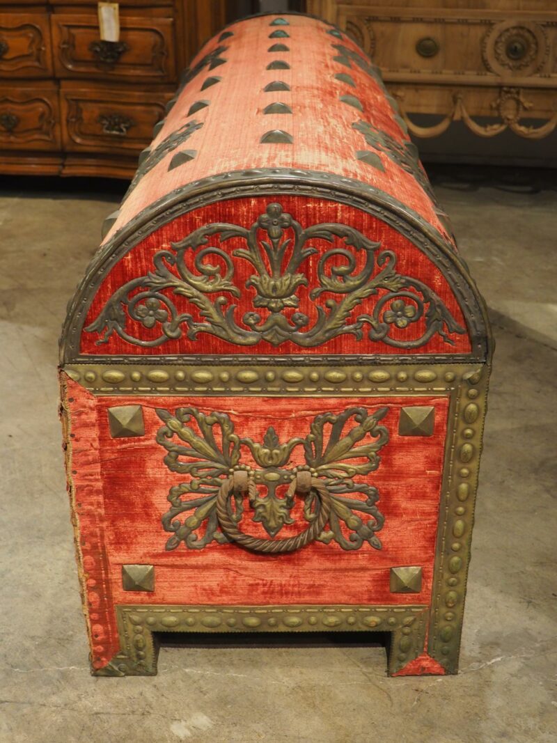 18th Century Domed Venetian Chest with Crimson Velvet and Wrought Iron Hardware - Image 18