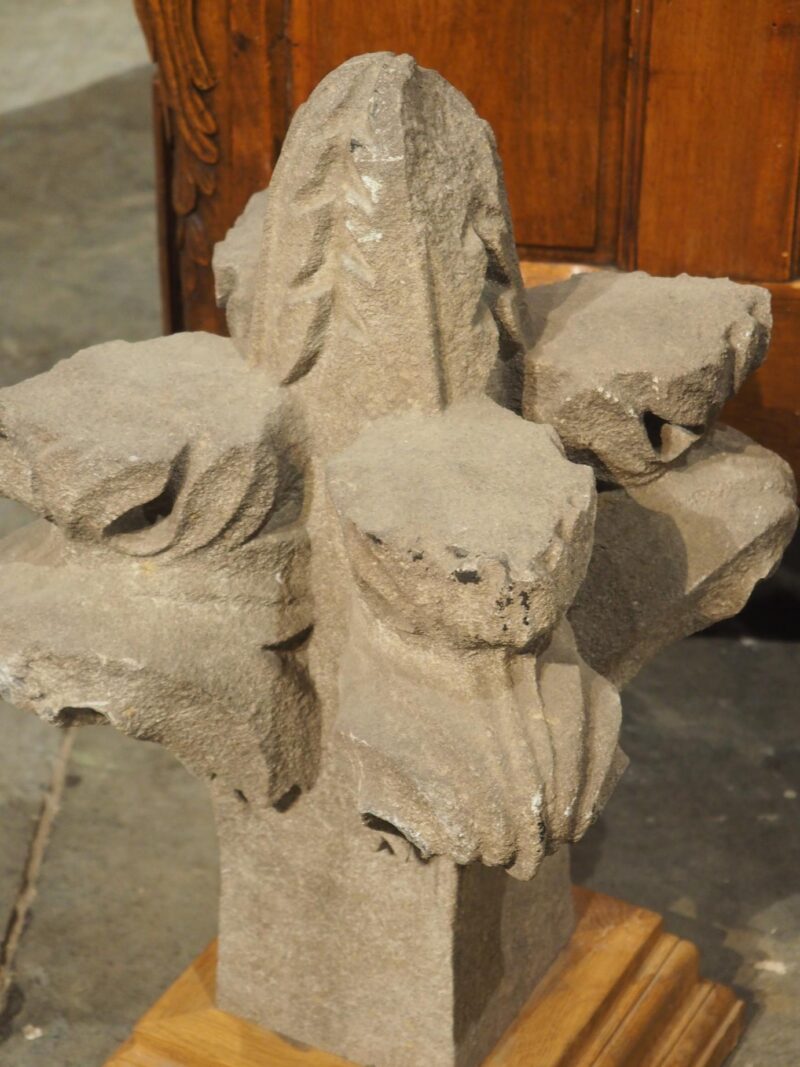 18th Carved Belgian Granite Roof Finial on Contemporary Wooden Plinth - Image 3