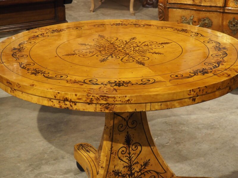 A 20th Century French Charles X Style Center Table with Marquetry Decor - Image 14