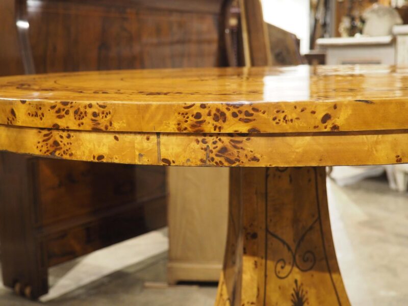 A 20th Century French Charles X Style Center Table with Marquetry Decor - Image 10