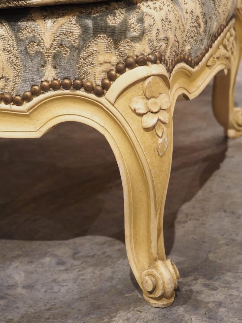 A French Louis XV Style Creme Painted Tabouret, 1950s - Image 10