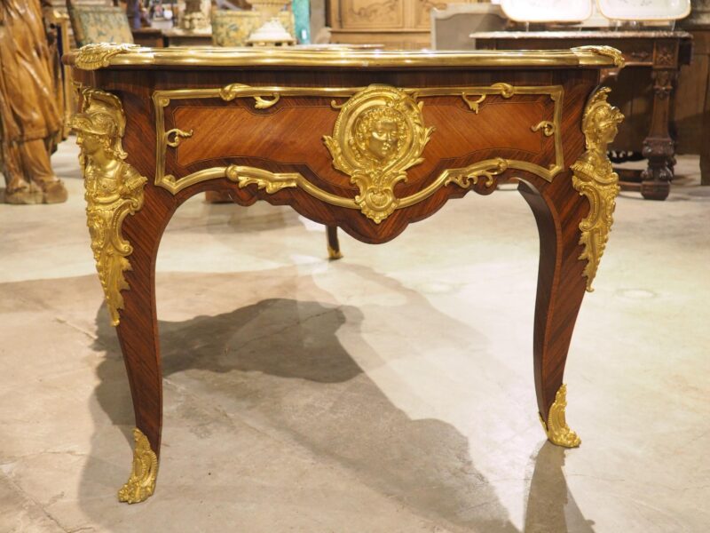 19th Century French Louis XV Style Bureau Plat "à Têtes De Guerriers Antiques" - Image 18