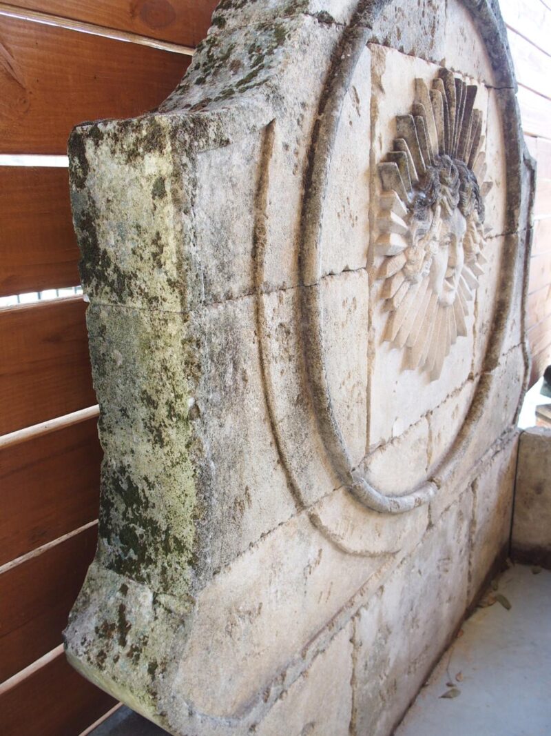 Beautifully Carved French Sunburst Wall Fountain in Aged Limestone - Image 15